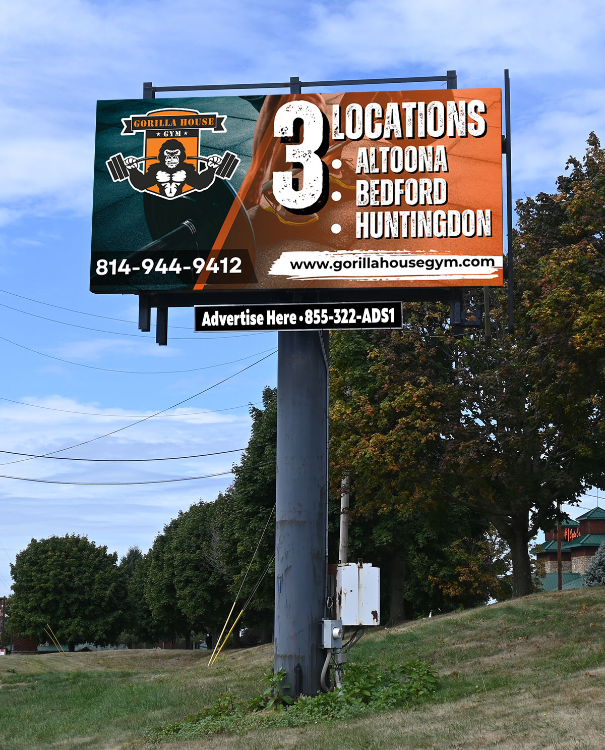 Gorilla House Gym ad live on the 322 Digital billboard